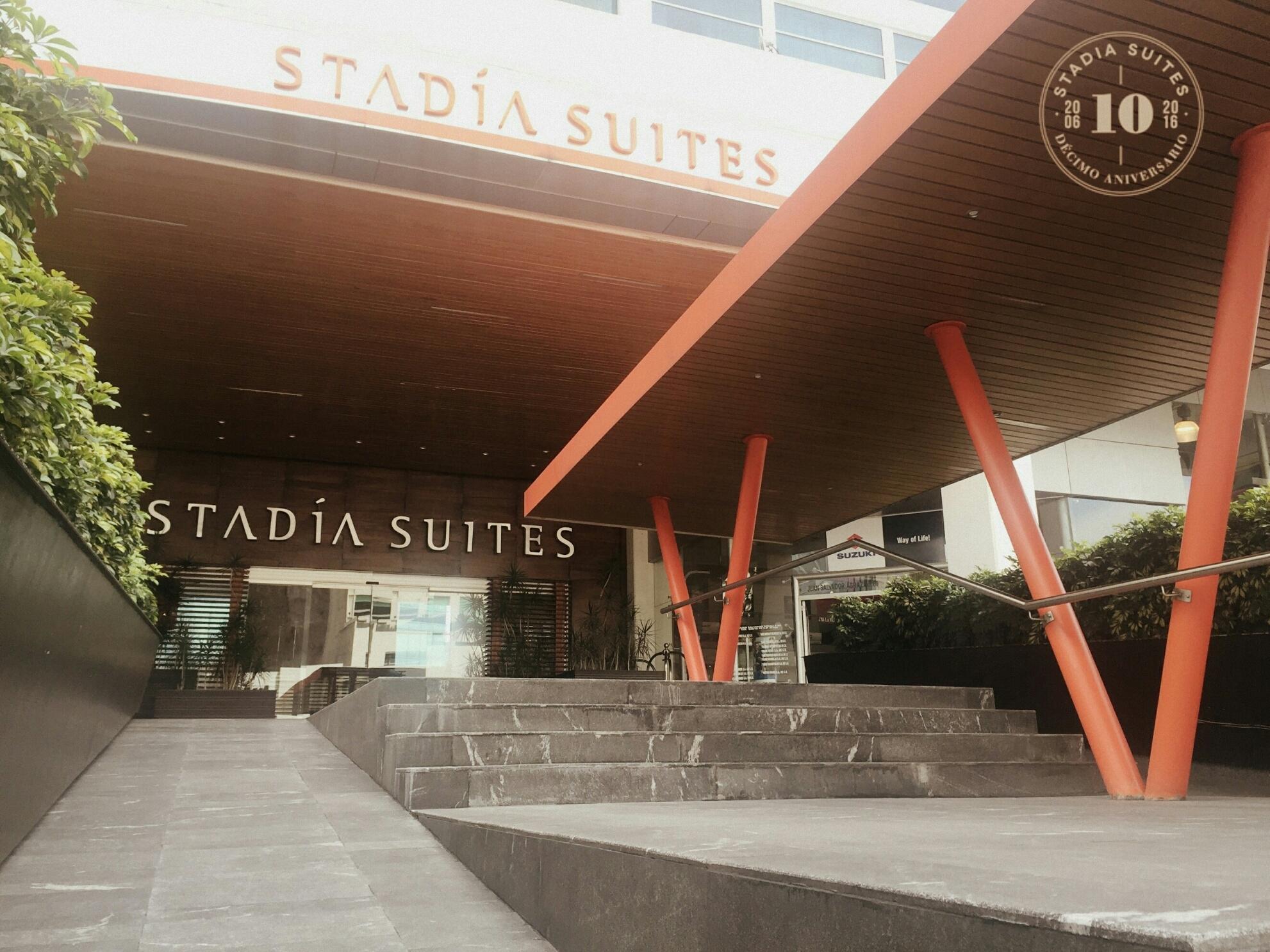 Stadia Suites Mexico City Santa Fe ภายนอก รูปภาพ